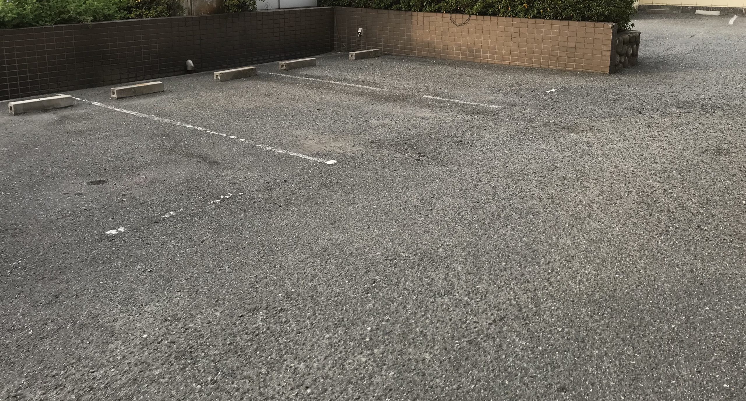 東大阪から足つぼスクールへお越しの場合は駐車場があります