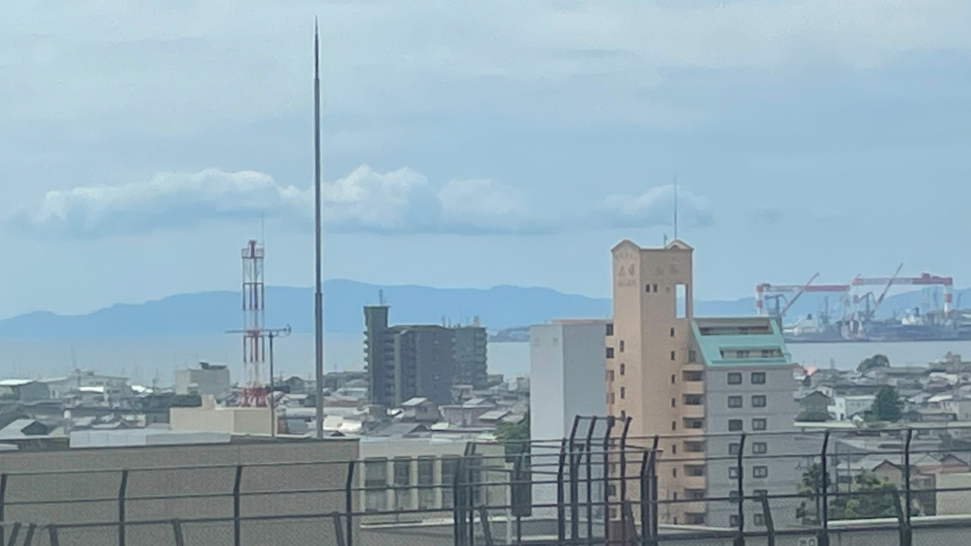 三重県津市の海